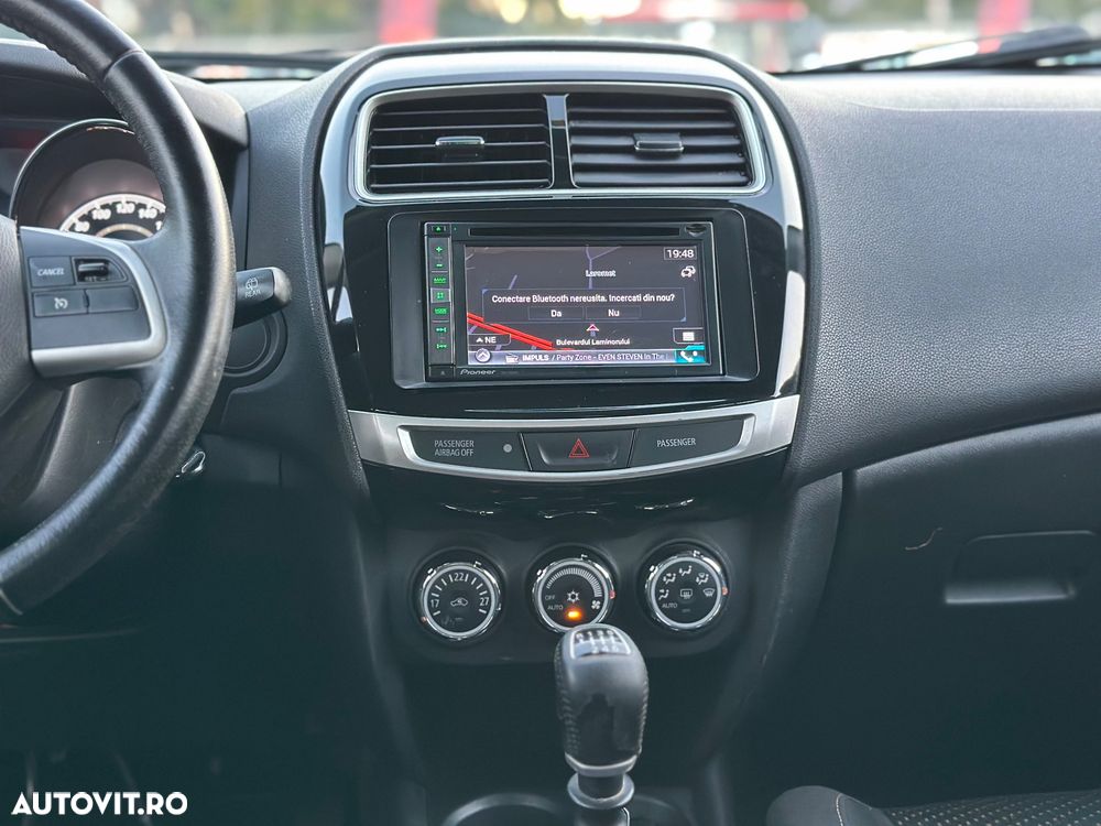 Mitsubishi ASX - 8