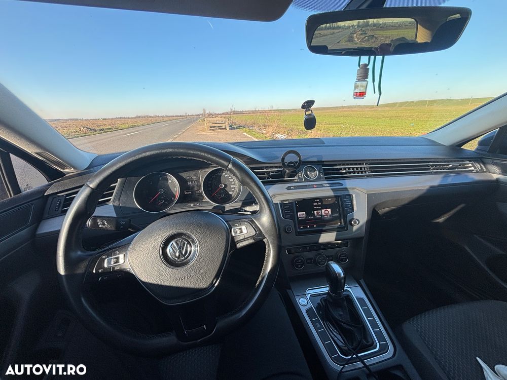 Volkswagen Passat 2.0 TDI DSG (BlueMotion Technology) Comfortline - 5