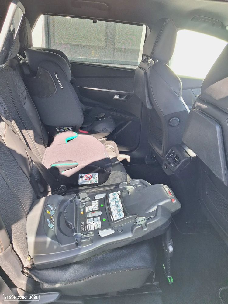 Peugeot 5008 THP 165 EAT6 Allure - 10