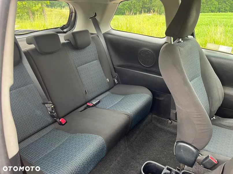 Toyota Yaris 1.0 Life - 9