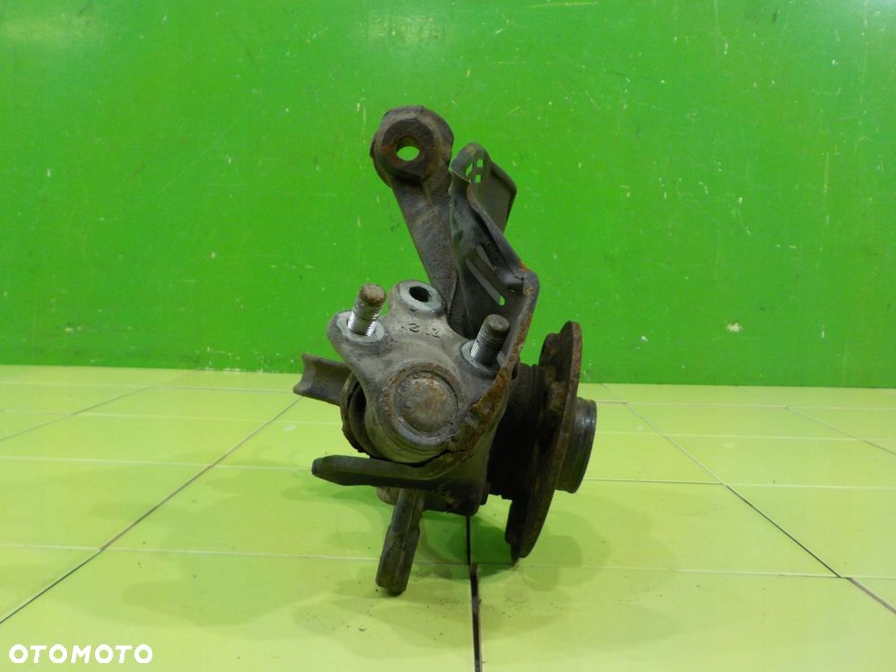 TOYOTA AYGO X 1.0 VVT-I AUT 22r 5D zwrotnica prawa przod - 3