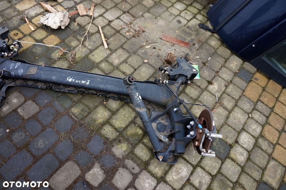 TYLNA OŚ BELKA ZAWIESZENIA MEGANE III PH1  RENAULT 2008-2010 - 7