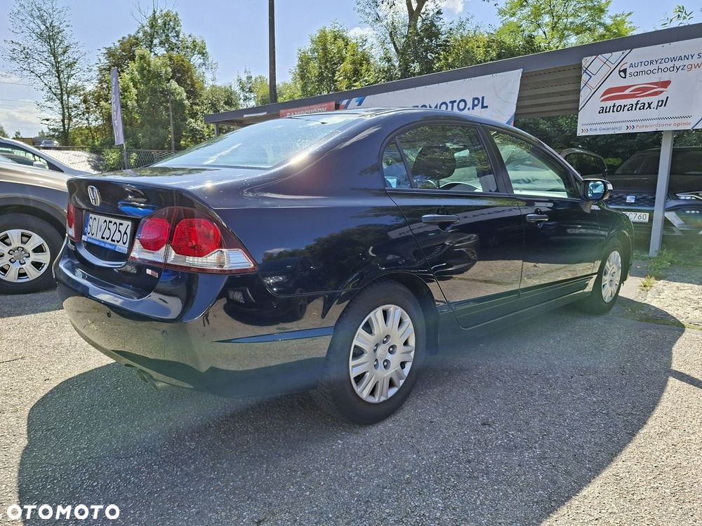 Honda Civic 1.8 Comfort - 11