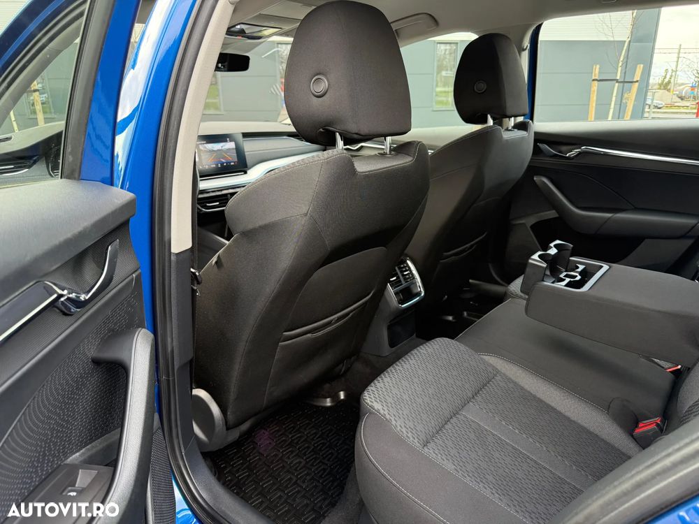 Skoda Octavia 2.0 TDI Premium Edition - 17