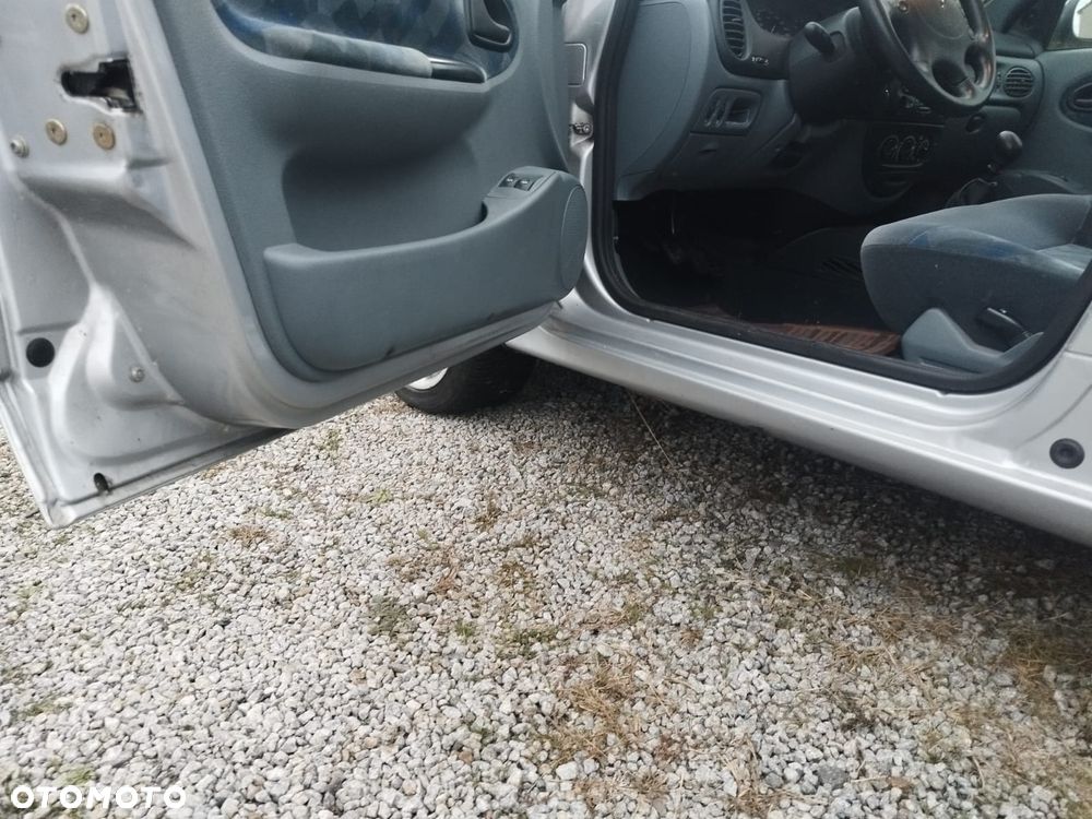 Renault Megane - 19