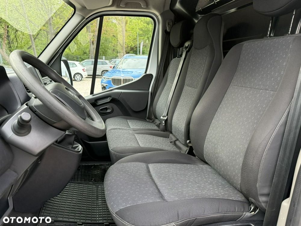 Opel Movano - 11