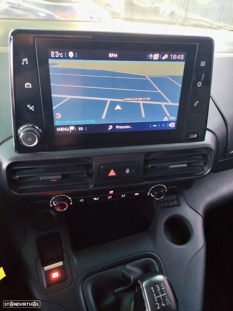 Peugeot Partner 1.5 BlueHDi Premium Longa - 9