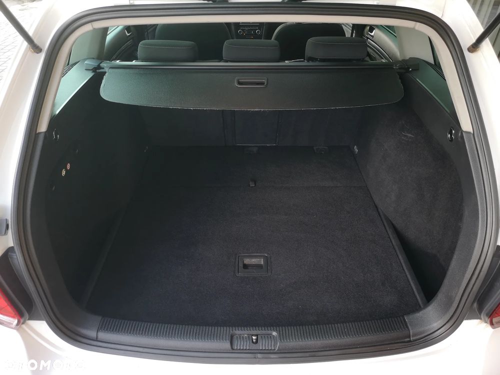 Volkswagen Golf 1.4 TSI Style - 32