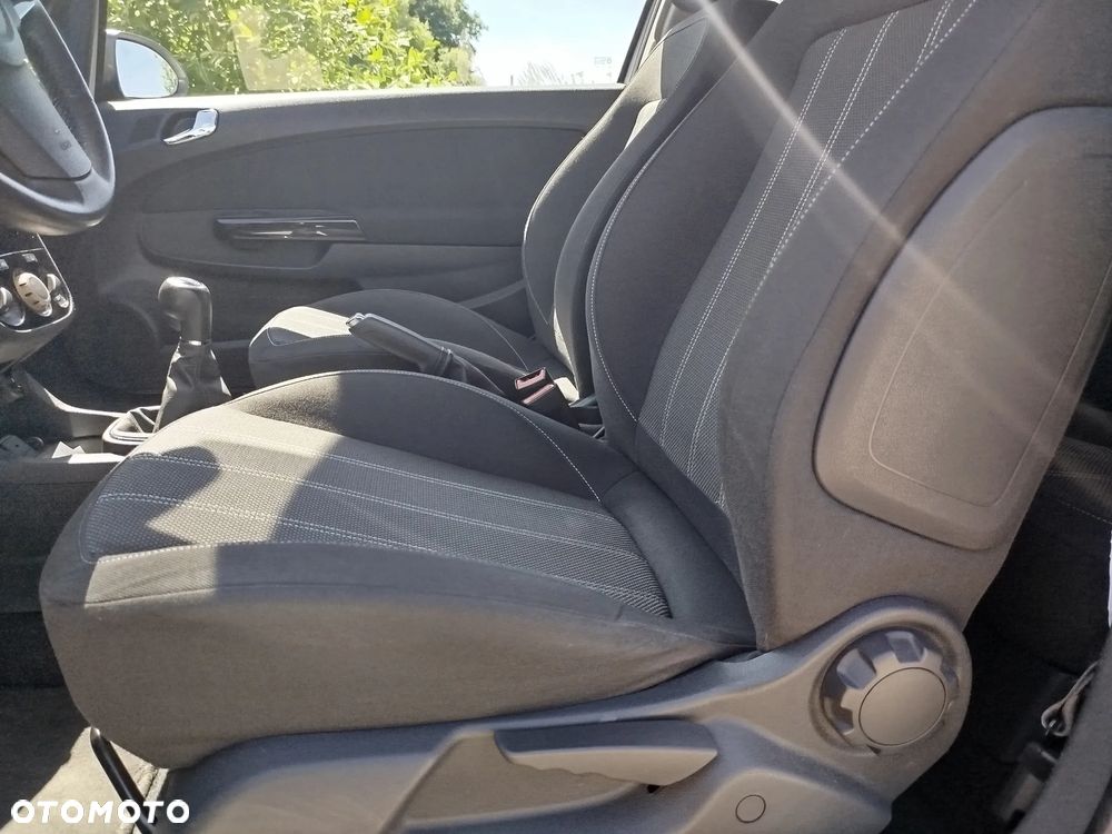 Opel Corsa - 24