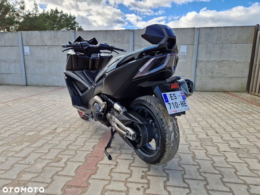 Kymco AK 550 - 9