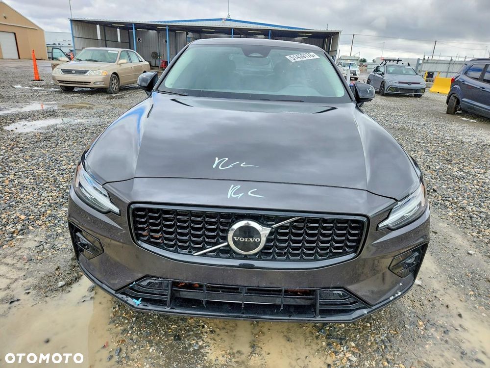Volvo S60 - 5