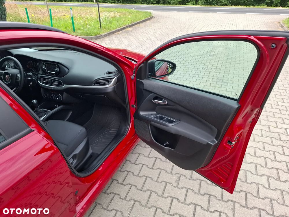 Fiat Tipo 1.4 16V More - 18