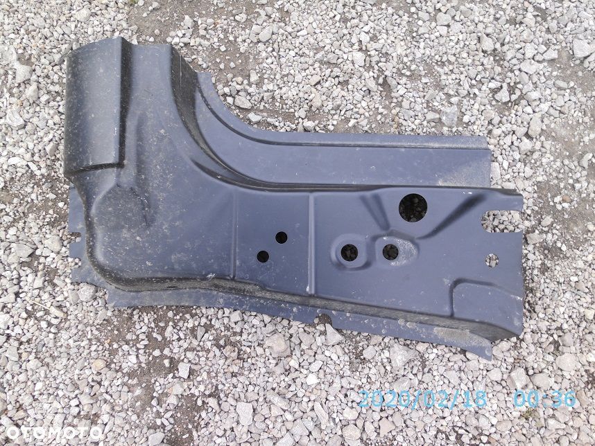 FORD FOCUS MK2 LIFT FL PRÓG PRAWY POSZYCIE SŁUPEK - 1