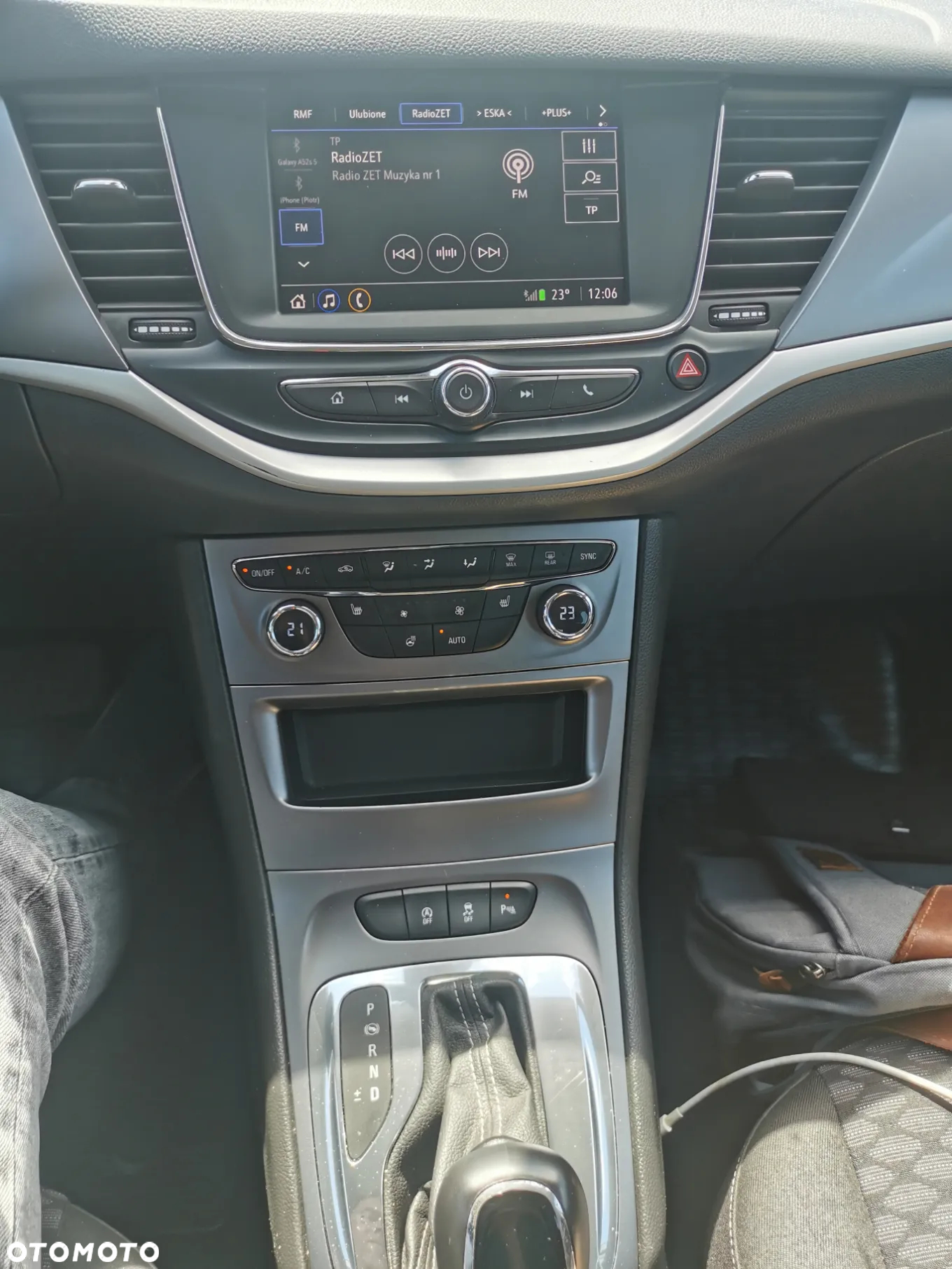 Opel Astra V 1.4 T Edition S&S - 12