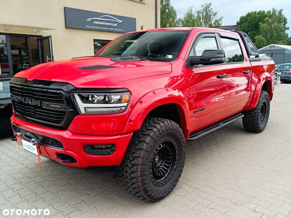 Dodge RAM - 1