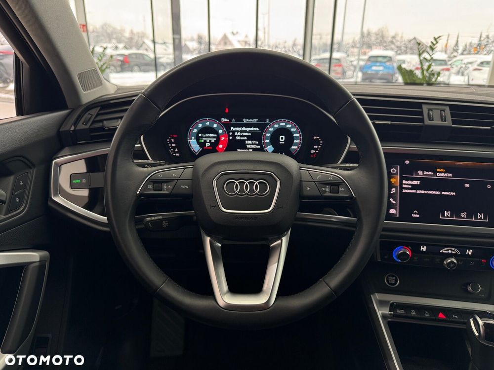 Audi Q3 Sportback - 15