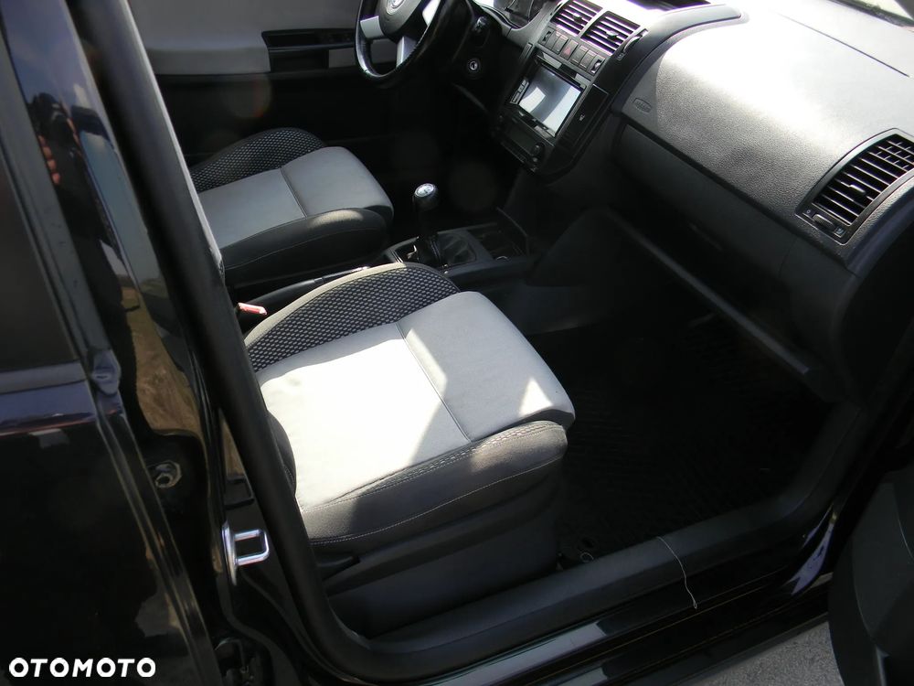 Volkswagen Polo Cross - 7