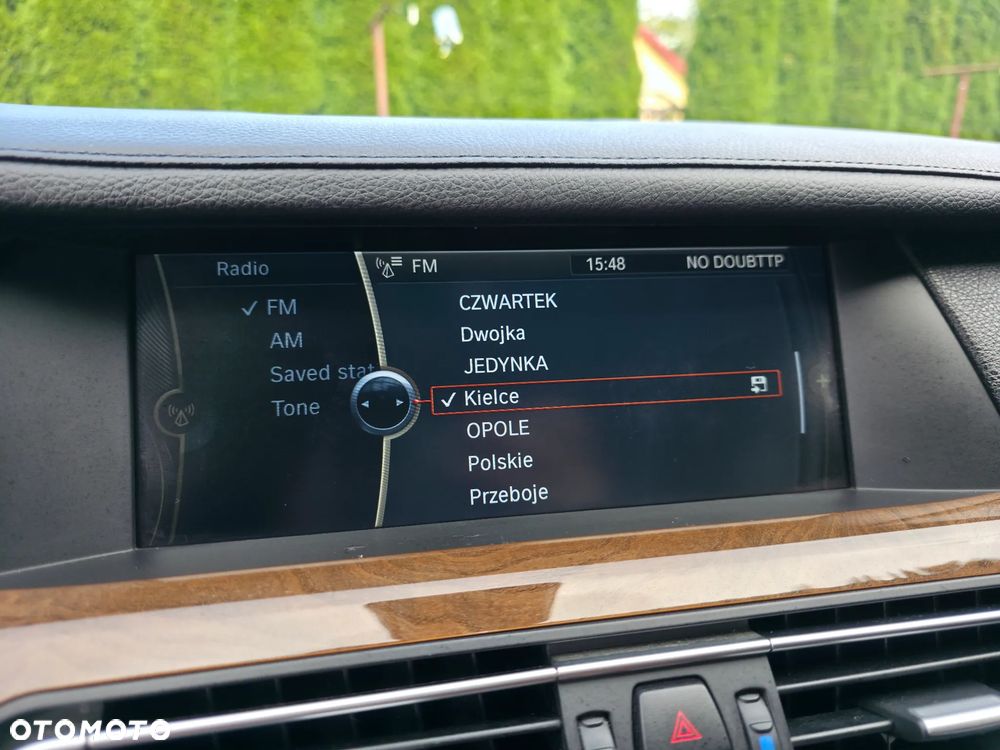 BMW Seria 7 740i - 30