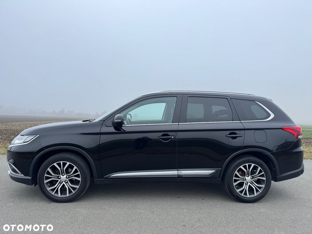 Mitsubishi Outlander 2.0 2WD CVT Diamant Edition+ - 16