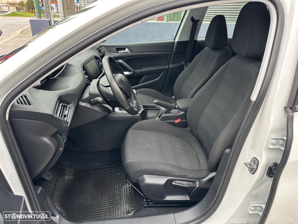 Peugeot 308 SW 1.6 BlueHDi Allure - 12