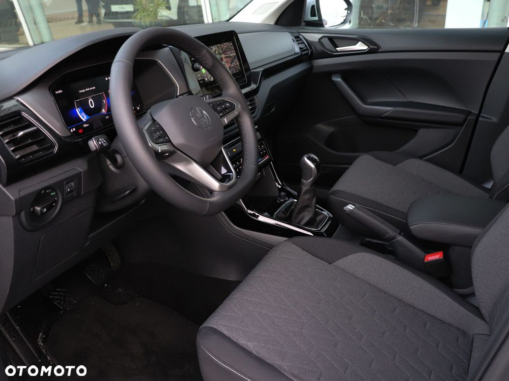 Volkswagen T-Cross - 10