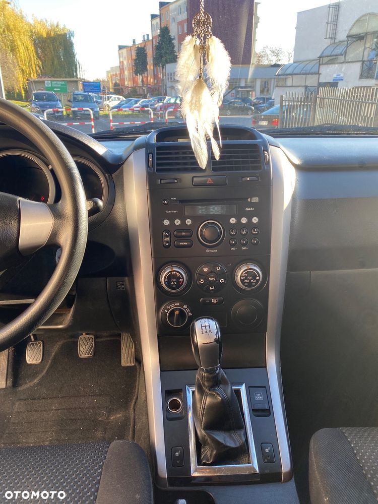 Suzuki Grand Vitara - 14