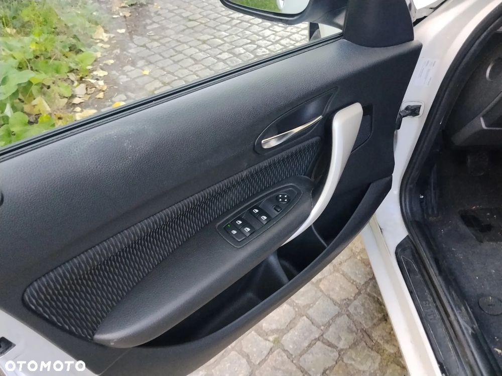 BMW Seria 1 - 11