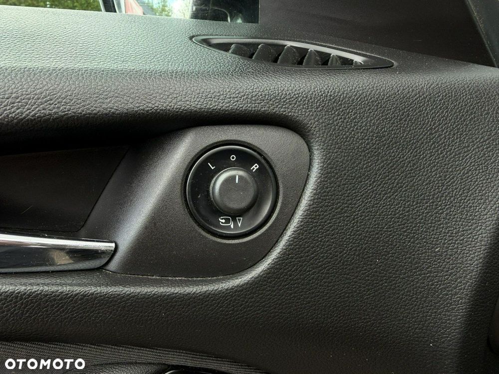Opel Zafira Tourer 1.4 Turbo Sport - 17