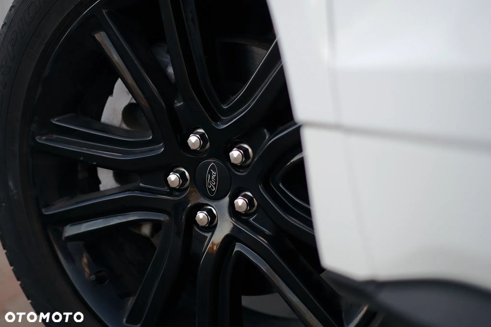 Ford Edge - 16