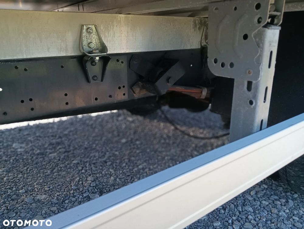 Iveco 35C14, 35C13,35C15, 35C16 - 11