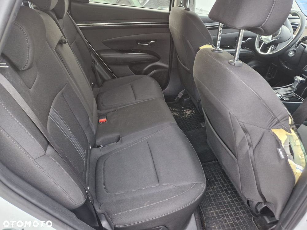 Hyundai Tucson ver-1-6-t--gdi-48v-smart-2wd-dct - 16