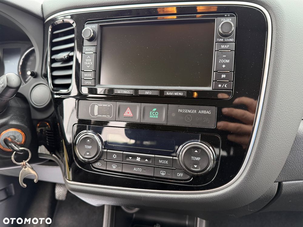 Mitsubishi Outlander 2.0 2WD - 20