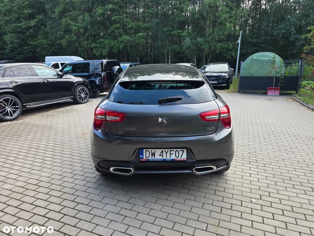 DS Automobiles DS 5 - 5