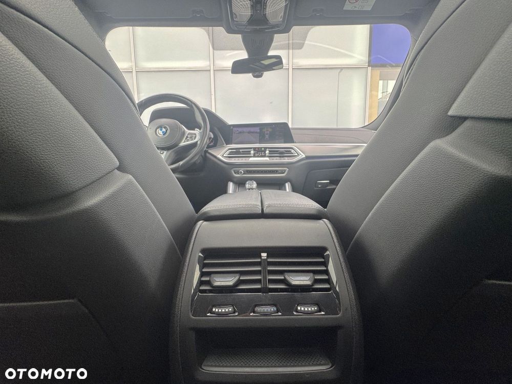 BMW X6 - 23