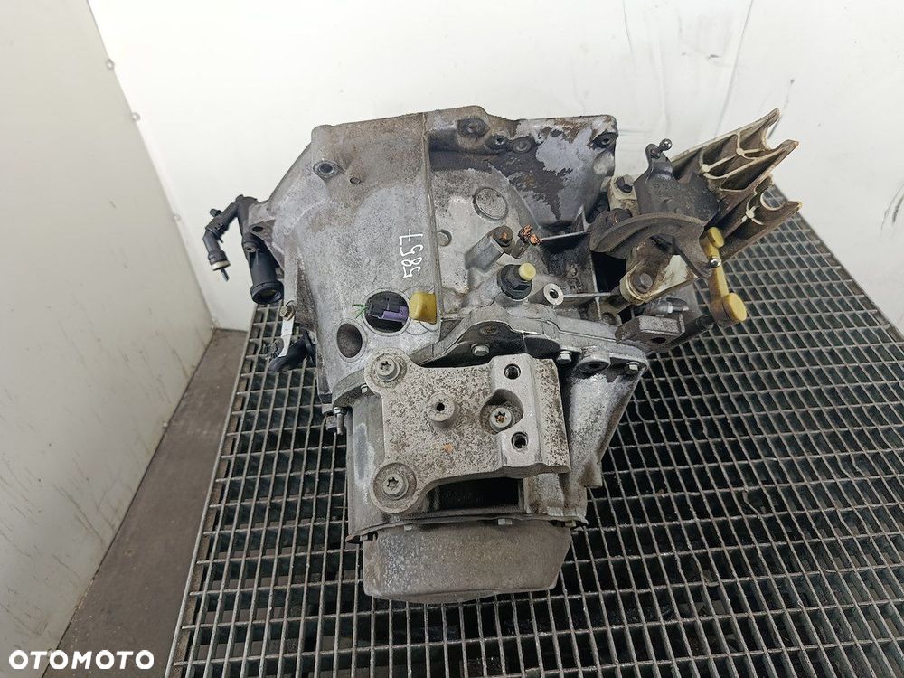 SKRZYNIA BIEGÓW MANUALNA 5 PEUGEOT 207 20DP27 1.6 HDI 90KM - 3