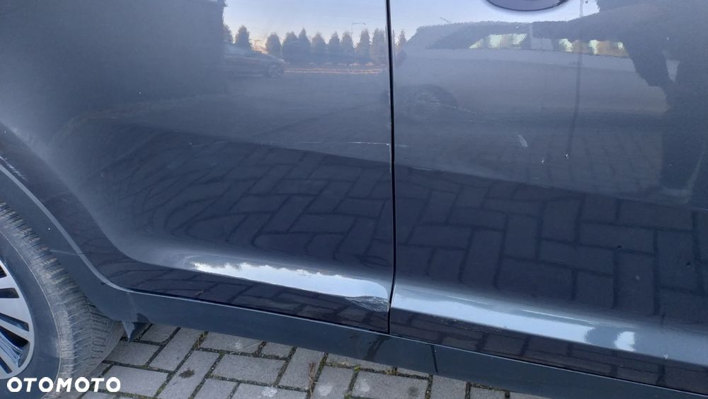 Kia Sportage 2.0 CRDI 184 AWD Platinum Edition - 35