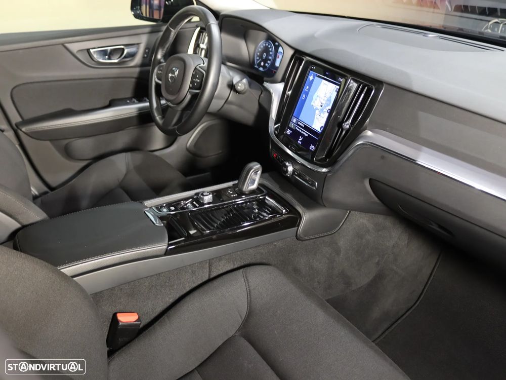 Volvo V60 2.0 T6 AWD TE Inscription - 16