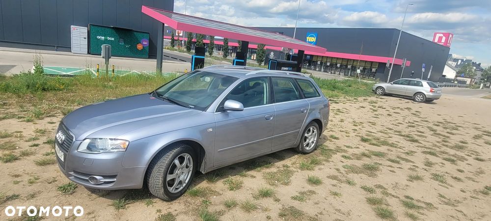 Audi A4 Avant - 4