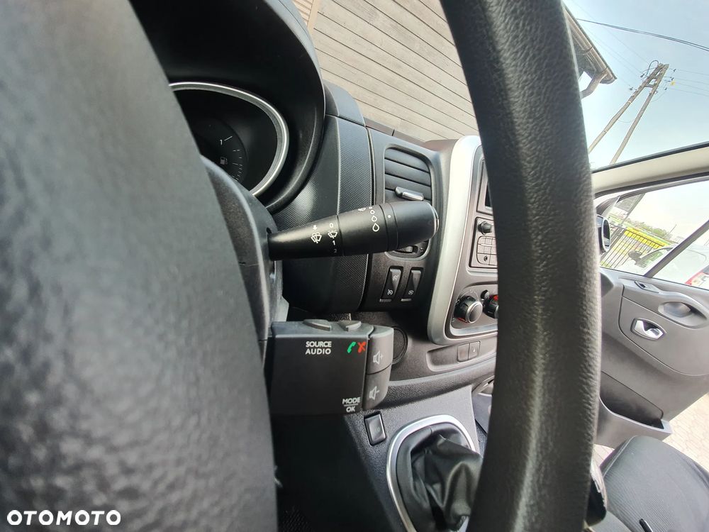 Renault TRAFIC - 20