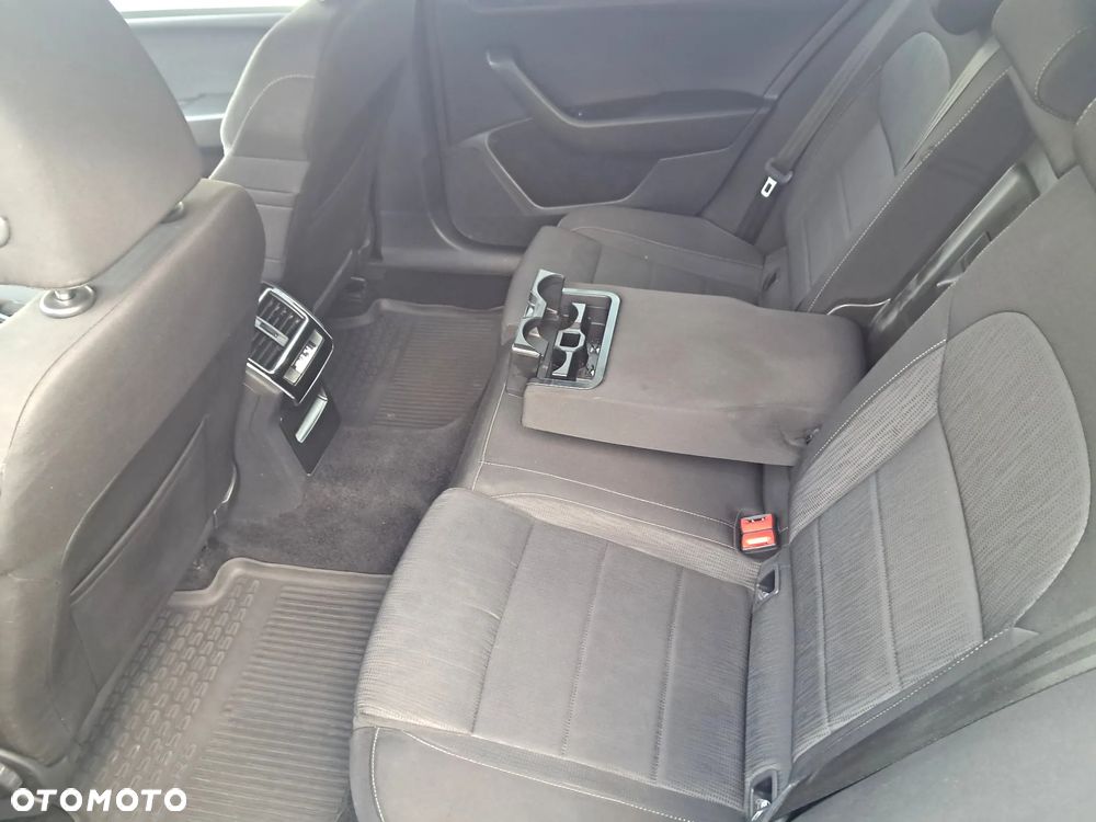 Skoda Superb 1.4 TSI ACT Ambition DSG - 19