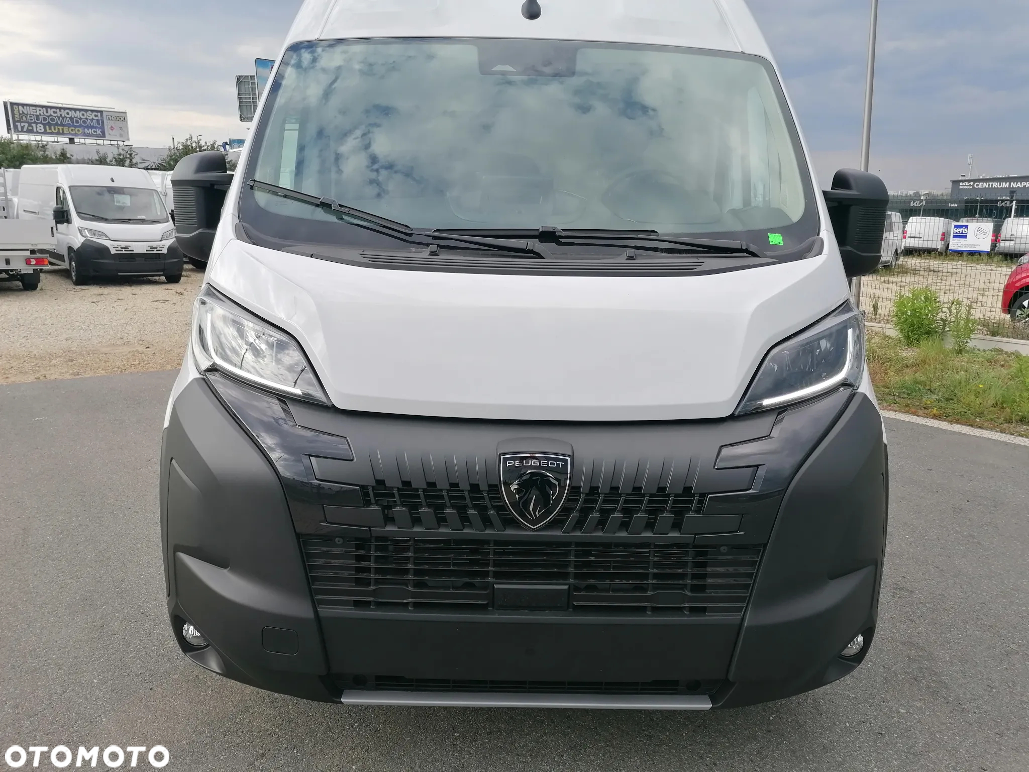 Peugeot Nowy Model Boxer L2H2 140 - 12