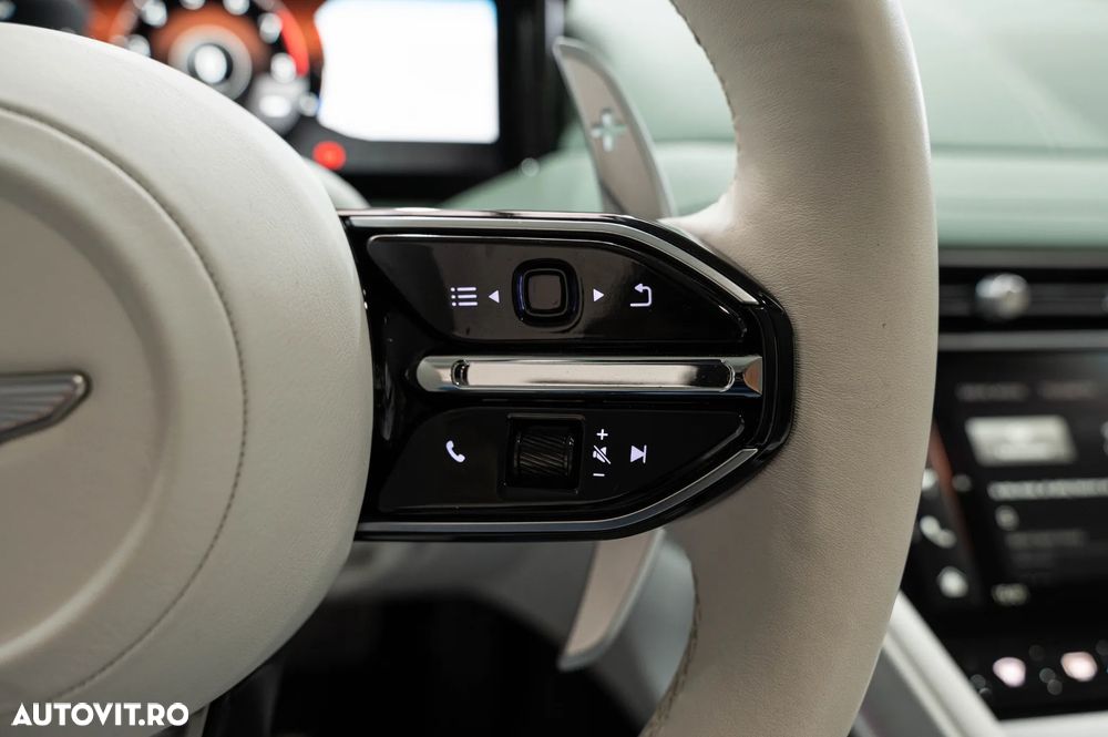 Aston Martin DB12 Volante - 22