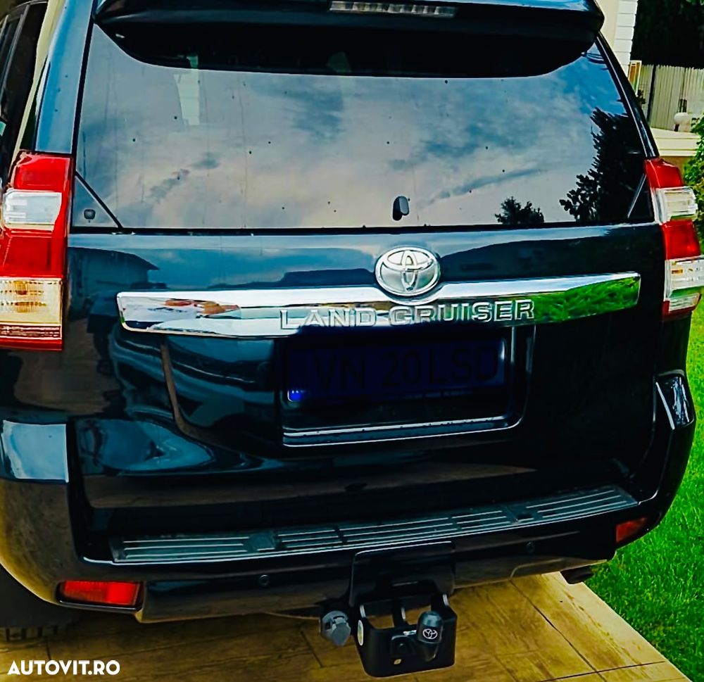 Toyota Land Cruiser 2.8l Turbo D-4D A/T AVS Luxury - 3