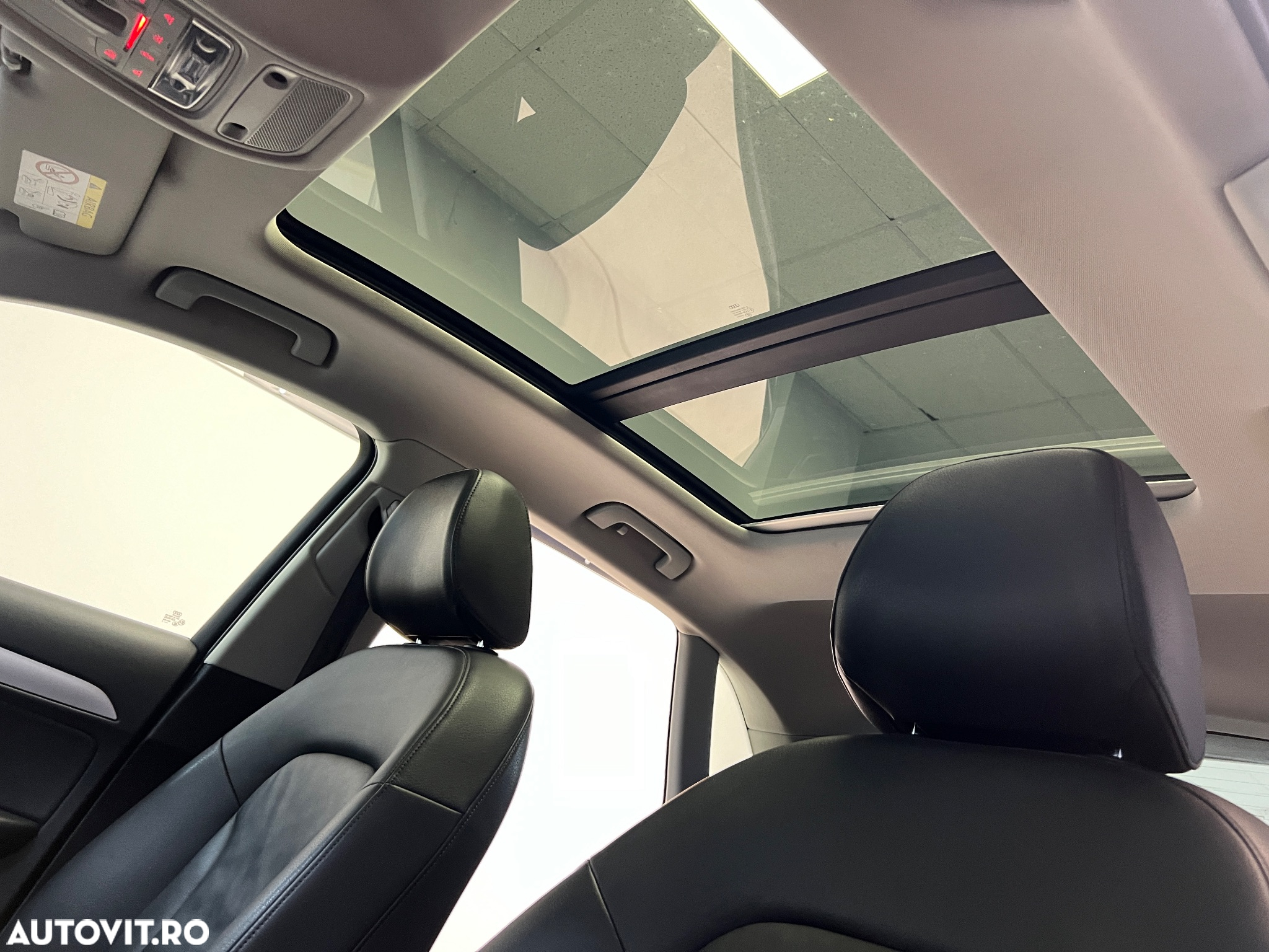 Audi Q3 2.0 TDI S tronic - 12