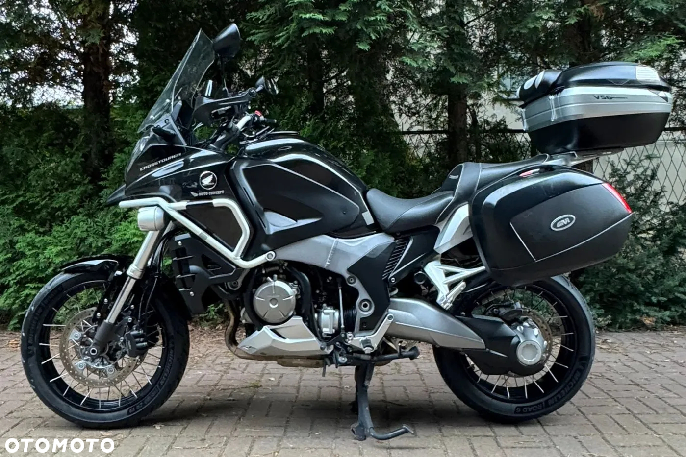 Honda VFR - 11