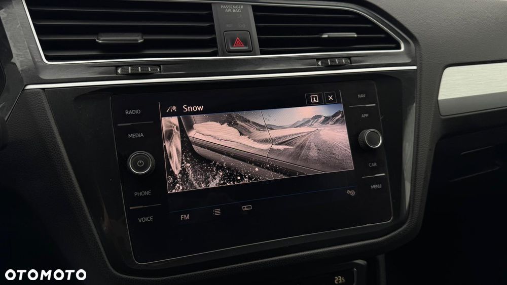 Volkswagen Tiguan 2.0 TDI SCR 4Motion (BlueMotion Tech) Comfortline - 33