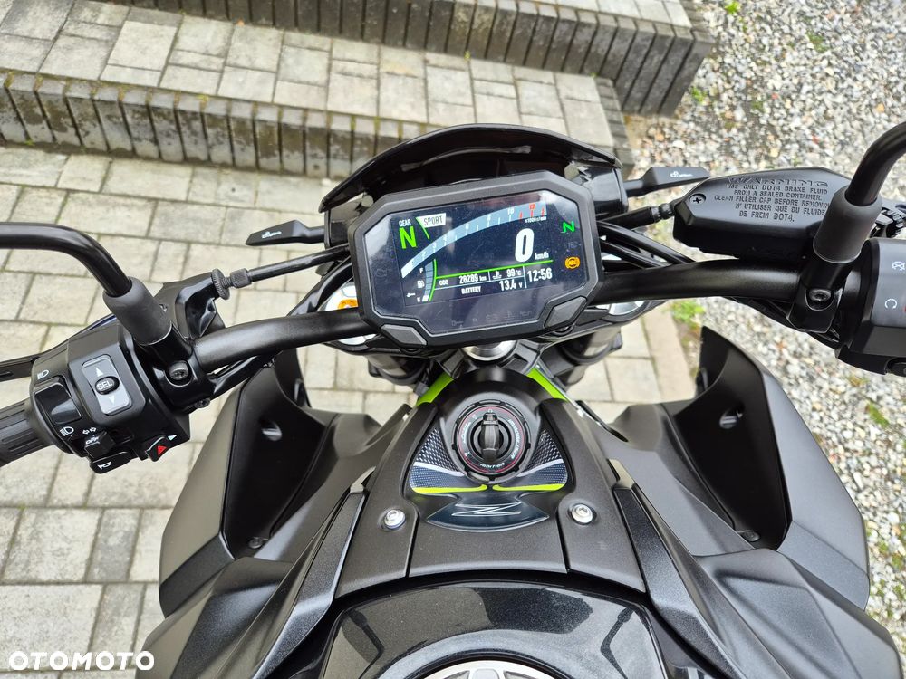Kawasaki Z 900 - 28