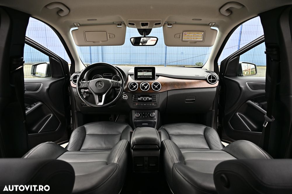 Mercedes-Benz B 200 - 11