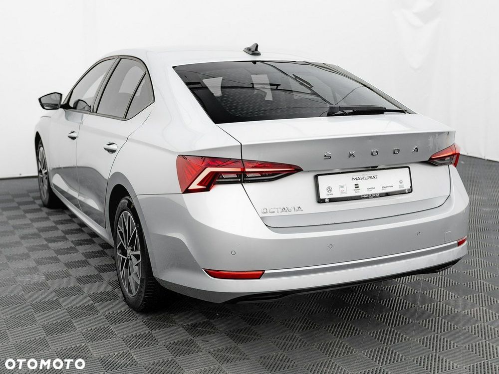 Skoda Octavia 1.5 TSI ACT Ambition - 5