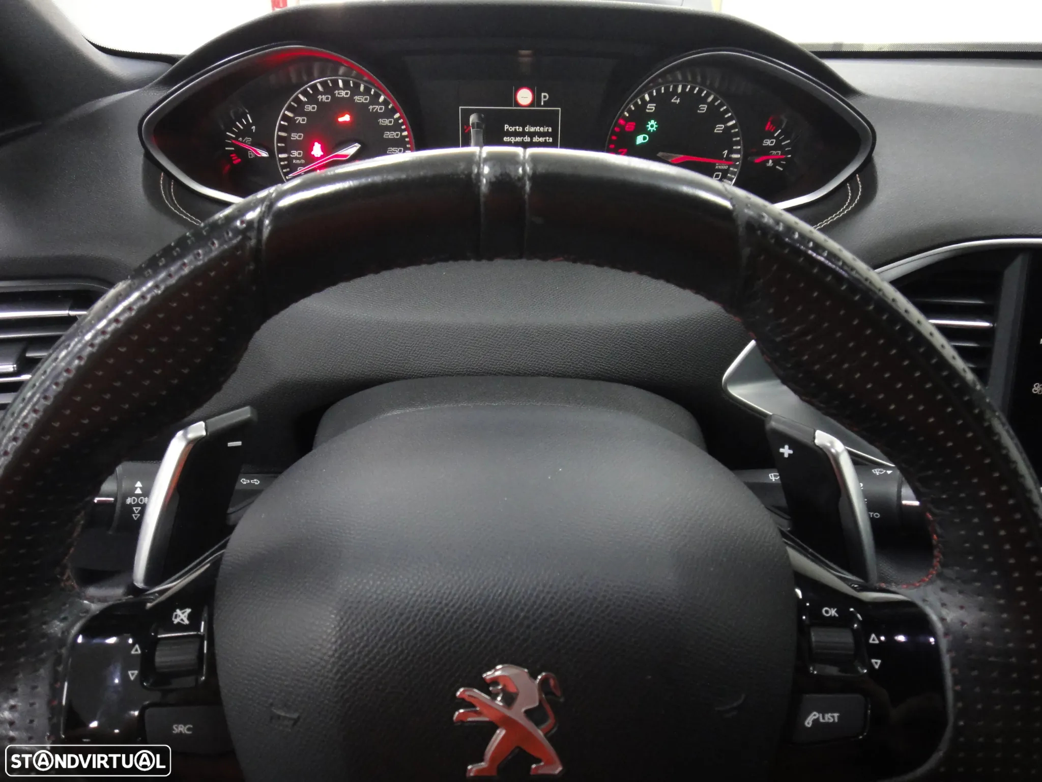 Peugeot 308 1.2 PureTech GT Line EAT8 - 24